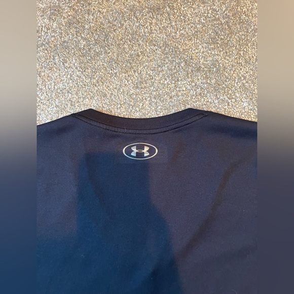 2  Underarmour Dri-Fit. Size Small. - Picture 8 of 8
